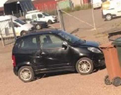 Svart mopedbil Ligier XT00 R DCI stulen i Sandviken